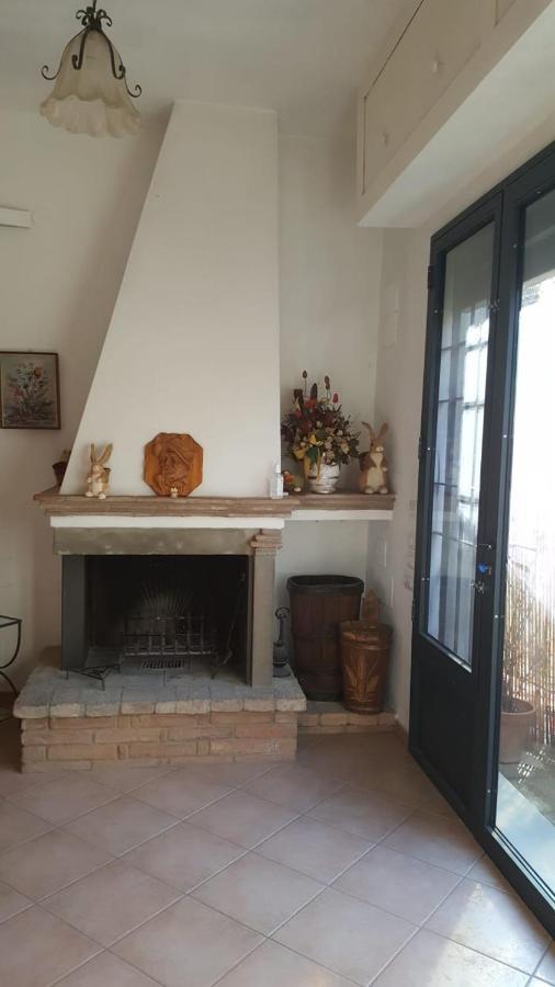 Agriturismo Podere I' Caldino Troghi Екстериор снимка
